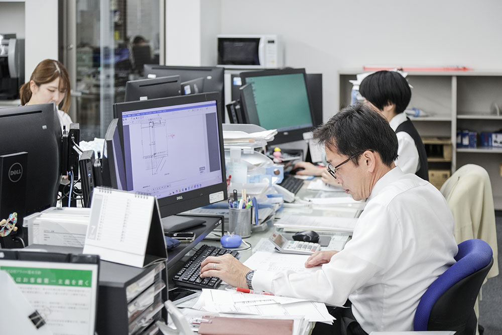 既存取引先への提案販売